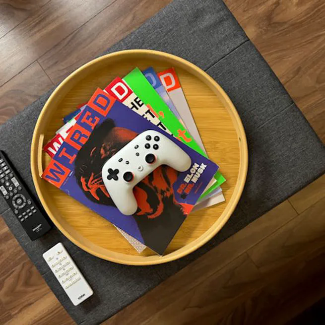 Gaming, eating behaviours, and wellness